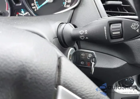 2015 Ford Fiesta Se z USA, uszkodzony, nr VIN 3FADP4BJ6FM148305